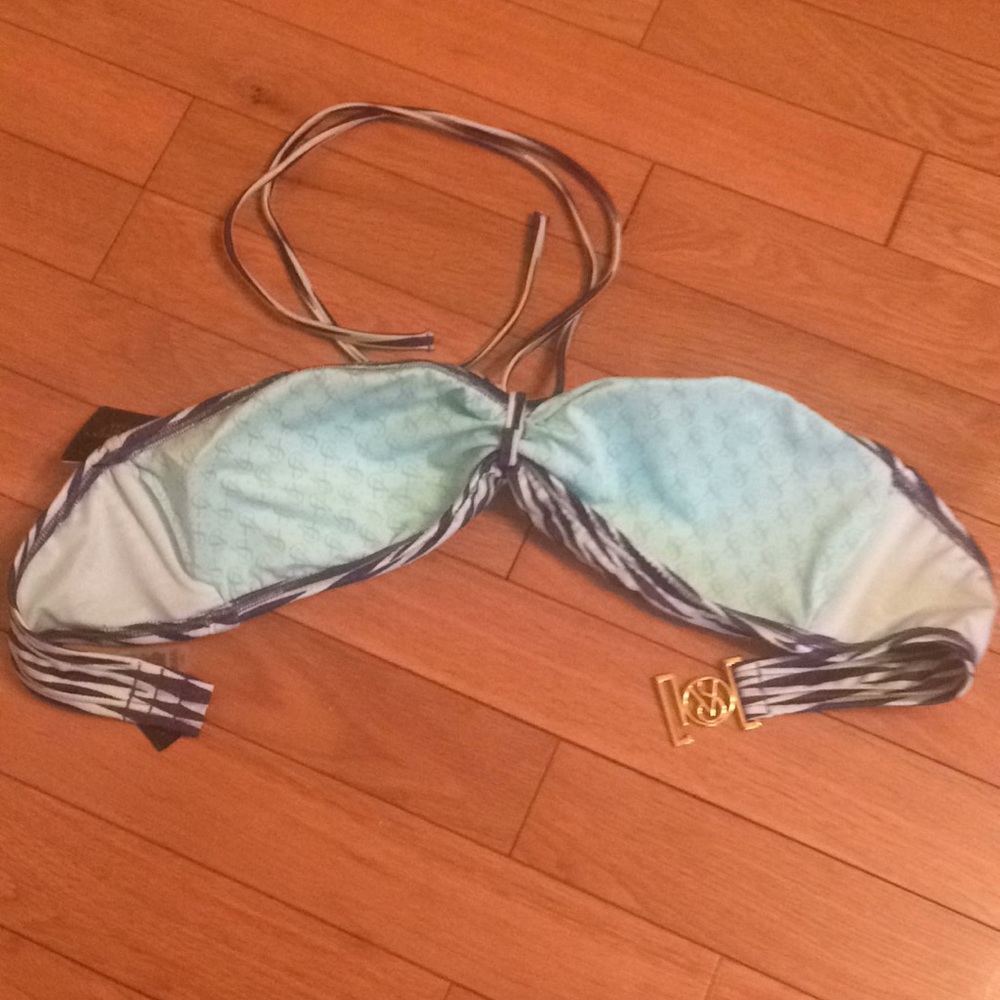 🌴VS bikini top🌴 - Picture 2 of 7